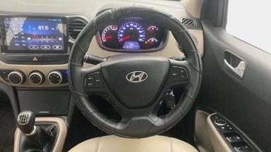 2016 Hyundai Xcent