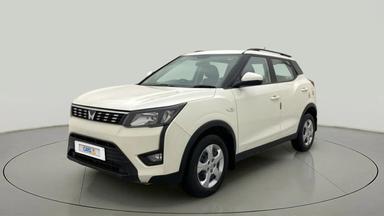 2022 MAHINDRA XUV300