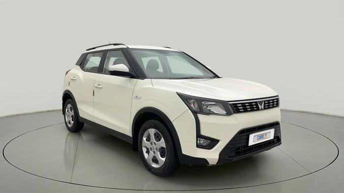 2022 MAHINDRA XUV300