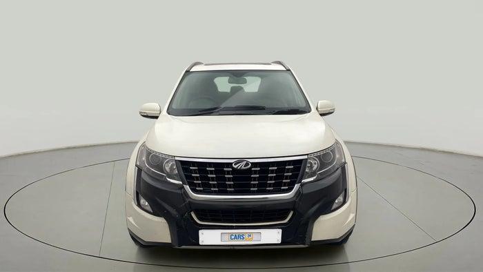 2020 Mahindra XUV500