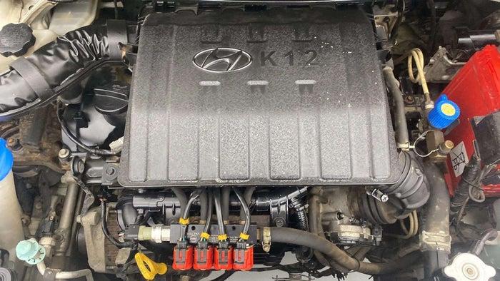 2016 HYUNDAI XCENT