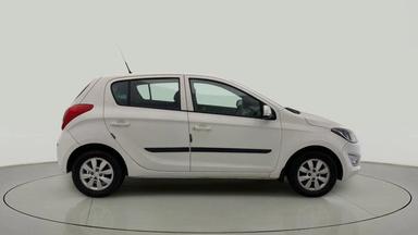 2014 HYUNDAI I20