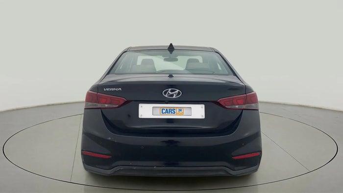 2018 Hyundai Verna