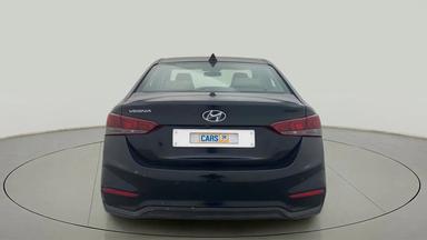 2018 Hyundai Verna