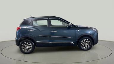 2023 Mahindra XUV300