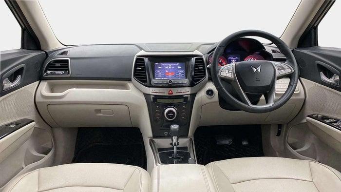 2023 Mahindra XUV300