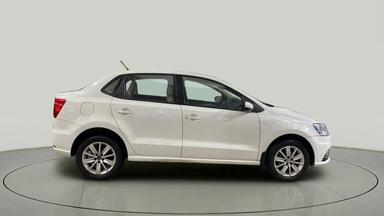 2017 Volkswagen Ameo