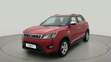 2020 Mahindra XUV300