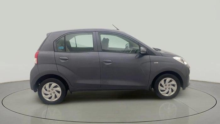 2019 Hyundai NEW SANTRO