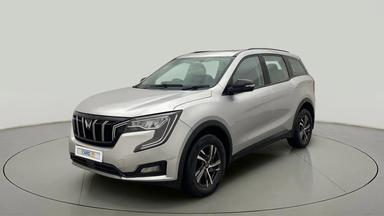 2022 Mahindra XUV700