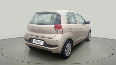 2019 Hyundai NEW SANTRO