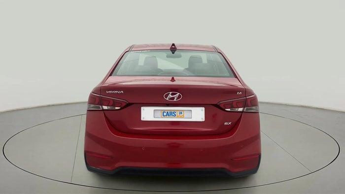 2018 Hyundai Verna