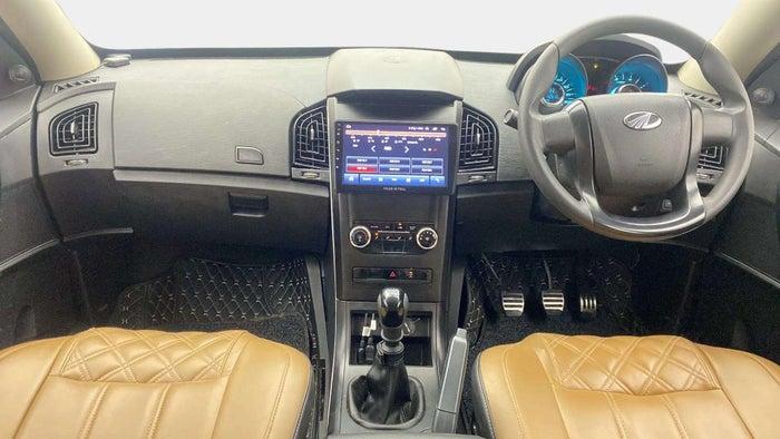 2018 Mahindra XUV500