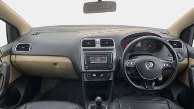 2015 Volkswagen Polo