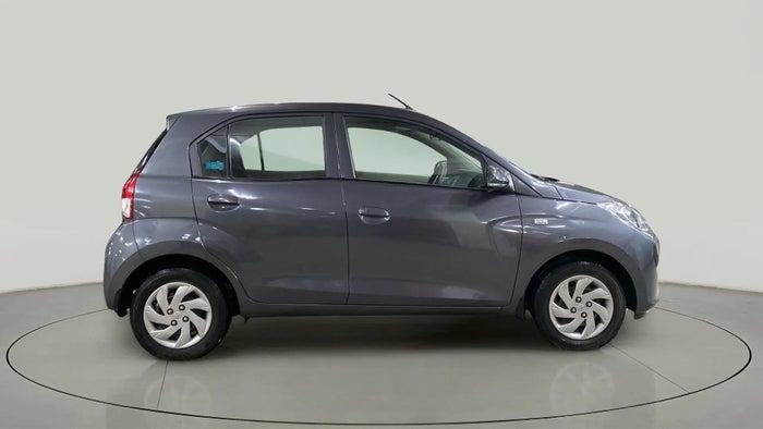 2019 Hyundai NEW SANTRO