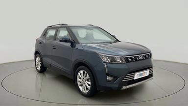 2021 Mahindra XUV300