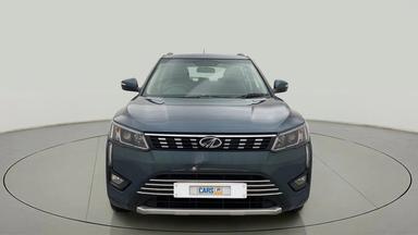 2021 Mahindra XUV300