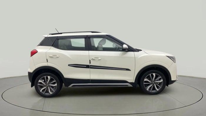 2021 Mahindra XUV300