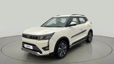 2021 Mahindra XUV300