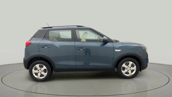 2022 Mahindra XUV300