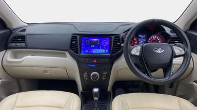 2022 Mahindra XUV300