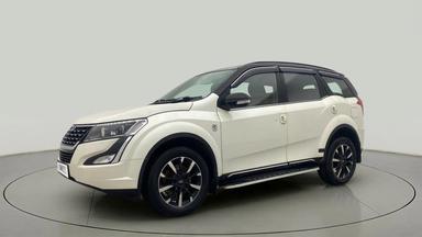 2018 Mahindra XUV500