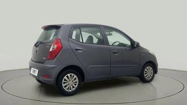 2013 HYUNDAI I10