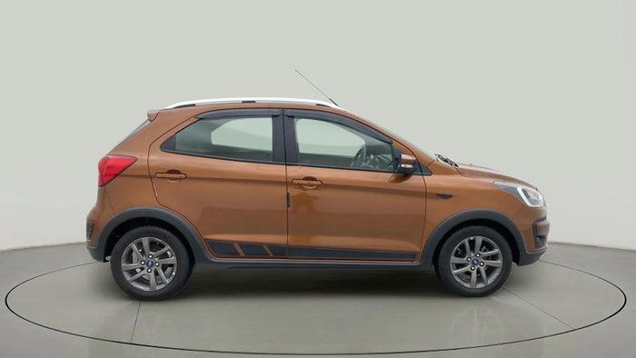 2020 Ford FREESTYLE