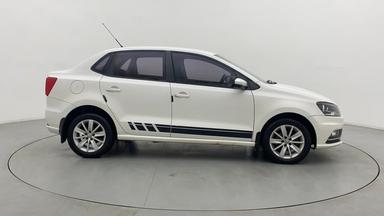 2017 Volkswagen Ameo