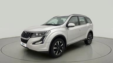 2019 Mahindra XUV500