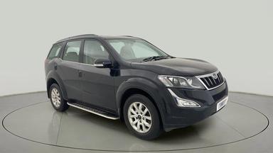 2017 MAHINDRA XUV500