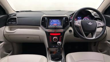 2021 Mahindra XUV300