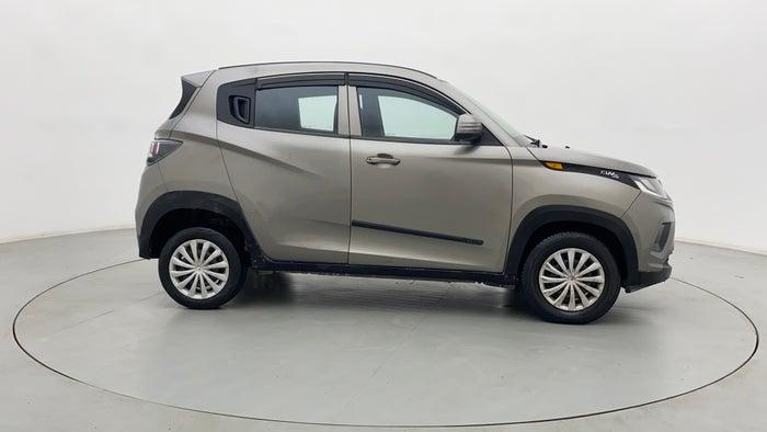 2017 Mahindra KUV 100 NXT