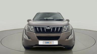 2017 Mahindra XUV500