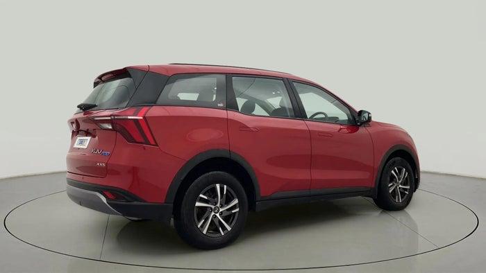 2022 Mahindra XUV700