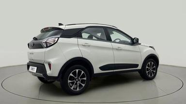 2020 Tata NEXON