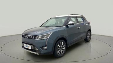 2020 Mahindra XUV300