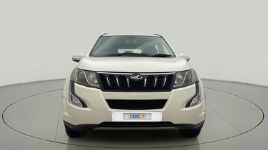 2016 Mahindra XUV500