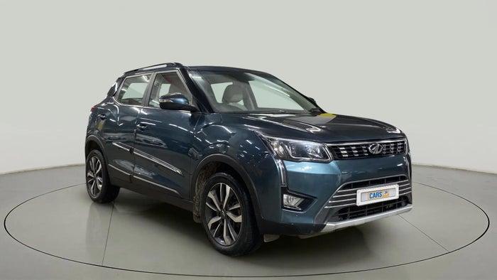 2021 MAHINDRA XUV300