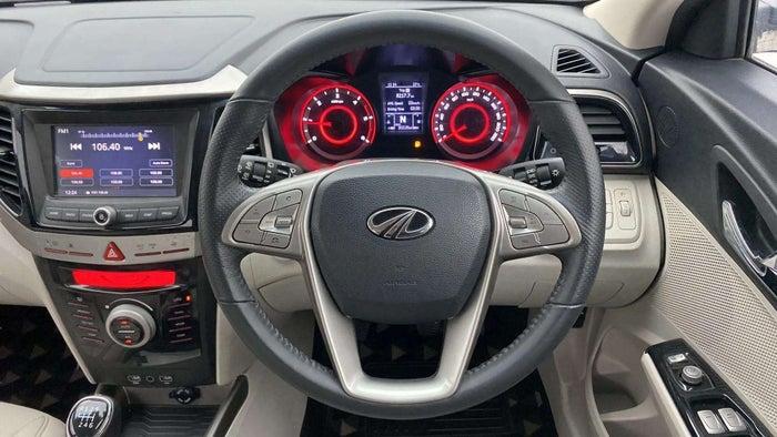 2021 Mahindra XUV300