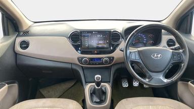 2015 Hyundai Xcent