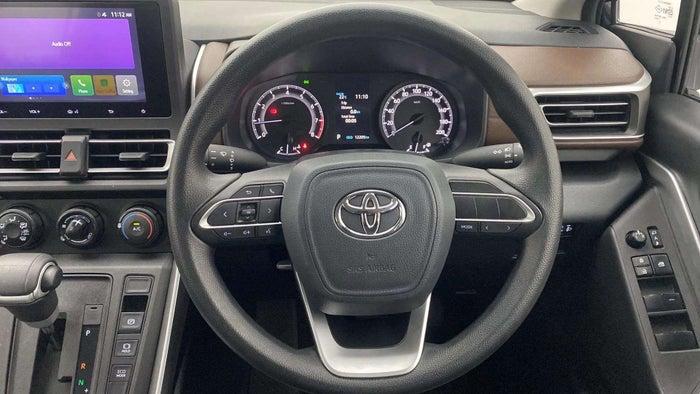 2024 Toyota INNOVA HYCROSS