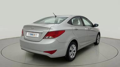 2016 Hyundai Verna