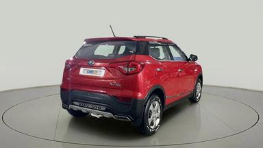 2021 MAHINDRA XUV300