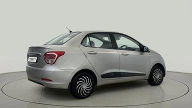 2015 HYUNDAI XCENT