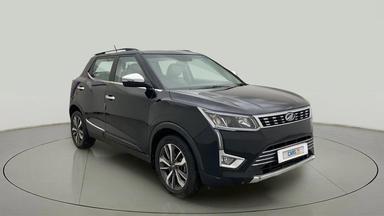 2022 Mahindra XUV300