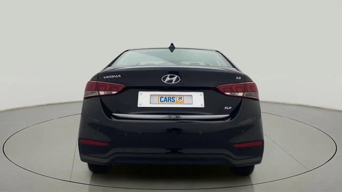 2018 HYUNDAI VERNA