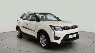 2019 Mahindra XUV300