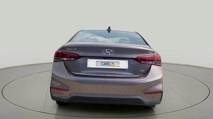 2018 Hyundai Verna