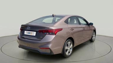 2018 Hyundai Verna